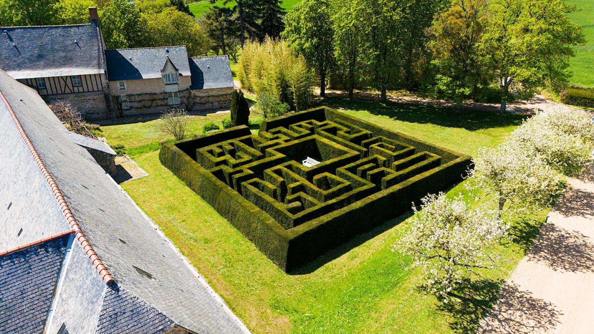 Château De Noirieux Briollay Exterior foto
